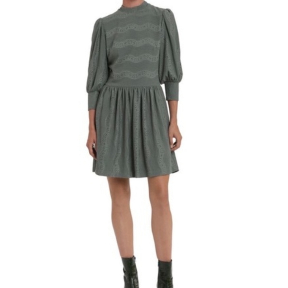 NWT DONNA MORGAN SAGE GREEN DRESS SZ 4 NWT